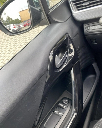 Peugeot 208 cena 35900 przebieg: 123000, rok produkcji 2017 z Dobczyce małe 562